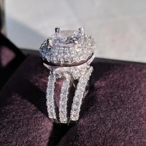 NEW LUXURY 925 STERLING SILVER DIAMOND HALO RING, CUTE RING, SHINY RING. - Picture 4 of 5